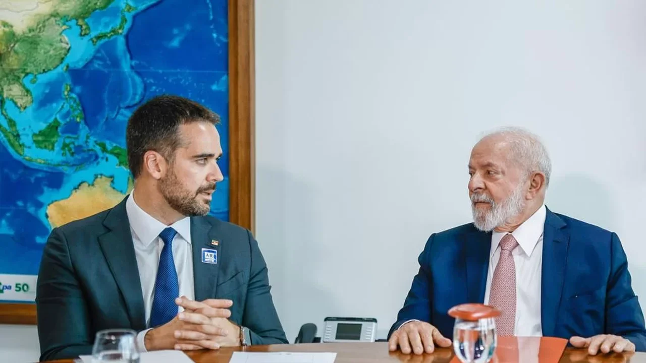 Presidente Lula recebe governador do RS para tratar das enchentes