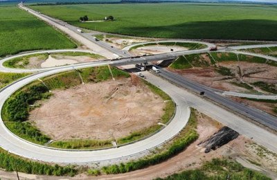 Governo Federal entrega viaduto e novo trecho duplicado na BR-101 em Alagoas