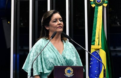 Drª Eudócia toma posse como senadora e vai priorizar ações para o fortalecimento da saúde pública