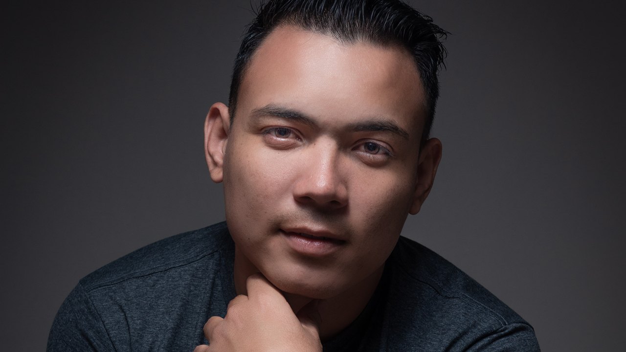 Explorando fronteiras musicais: Ryan Vasquez, o cantor venezuelano que conquista o Brasil