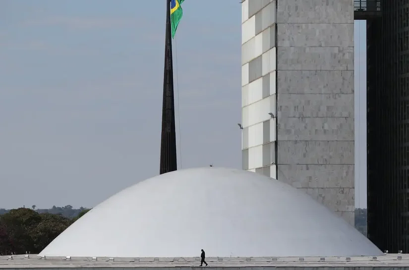Estupro: Senado aprova vulnerabilidade absoluta para menor de 14 anos
