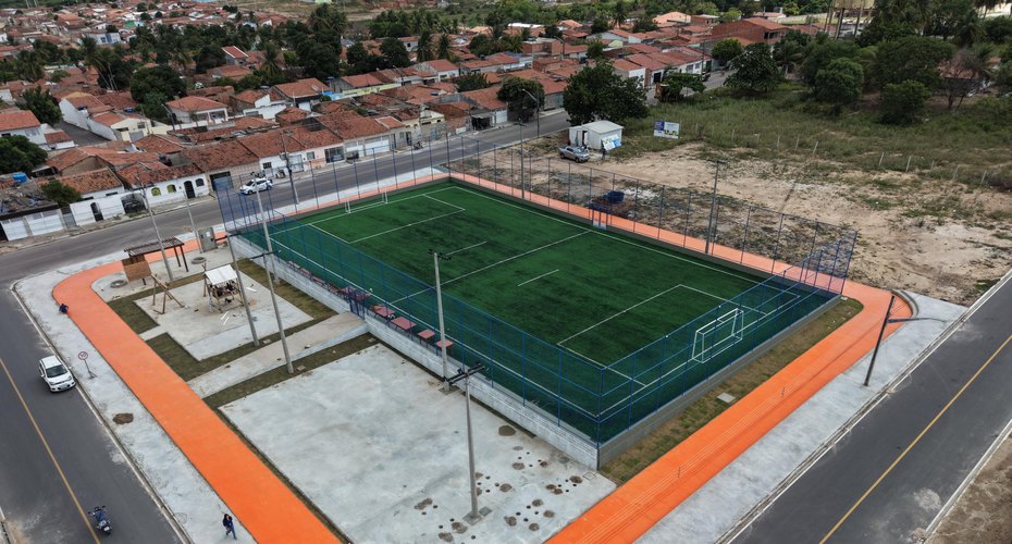 Com obras quase 100% finalizadas, Primeiro Centro Esportivo Comunitário de Delmiro Gouveia será inaugurado nos próximos dias