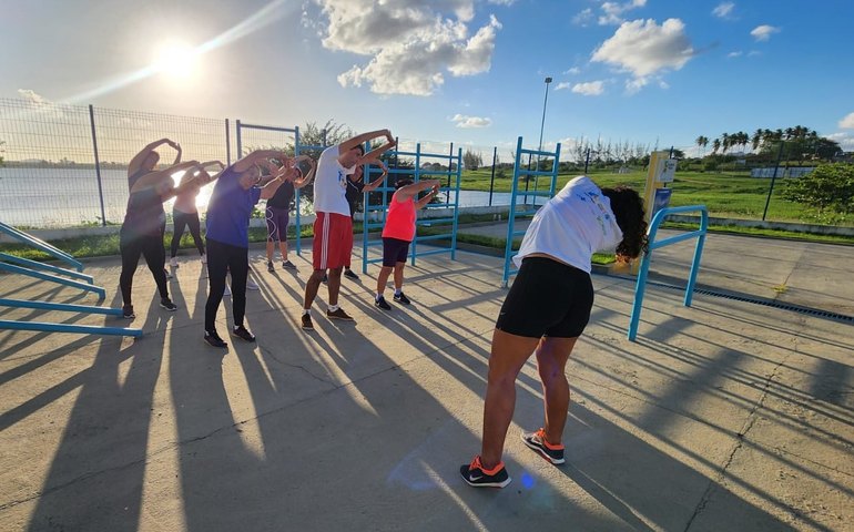 Academias da Saúde voltam a oferecer serviços de terapia holística