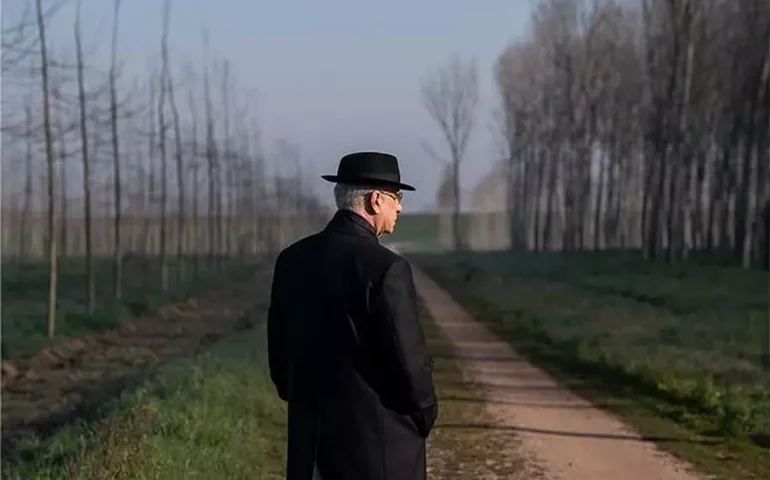 Filme 'A Graça', de Paolo Sorrentino, entra em cartaz em mais de 20 cidades no Brasil