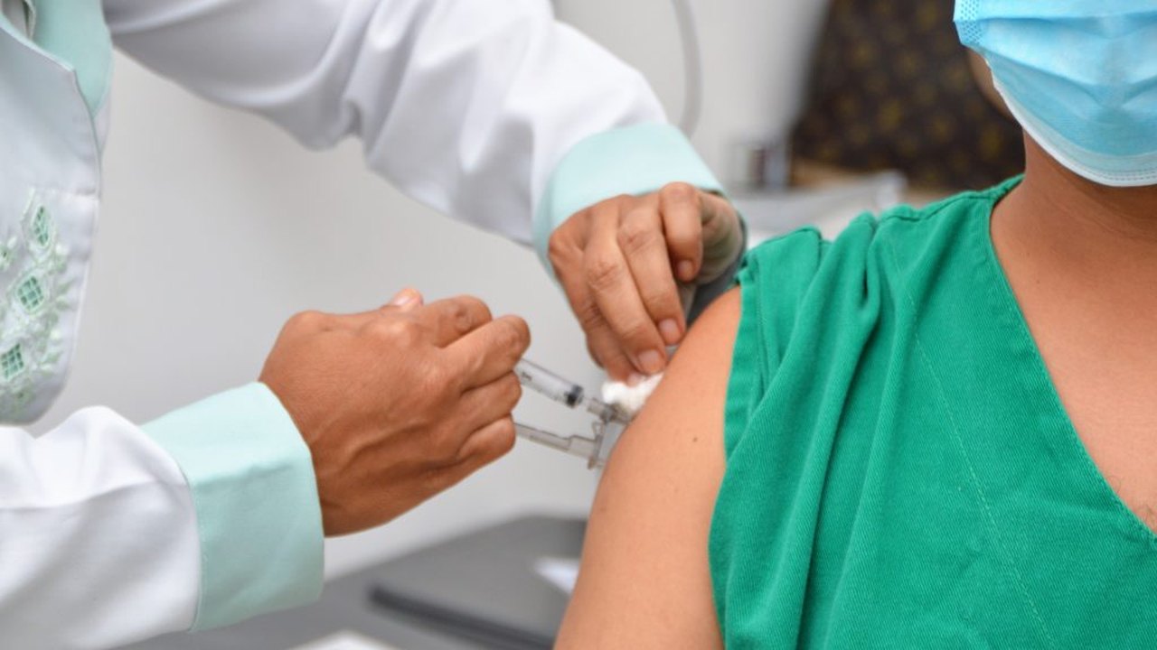 Brasil tem 97,6 milhões de pessoas imunizadas com dose de reforço contra a covid