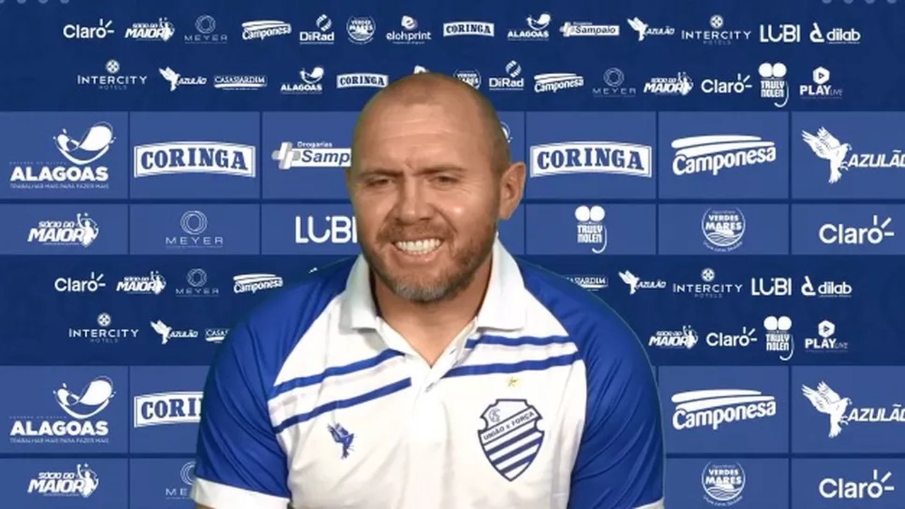 Mozart Santos dará chance a novos jogadores no Guarani por causa dos desfalques