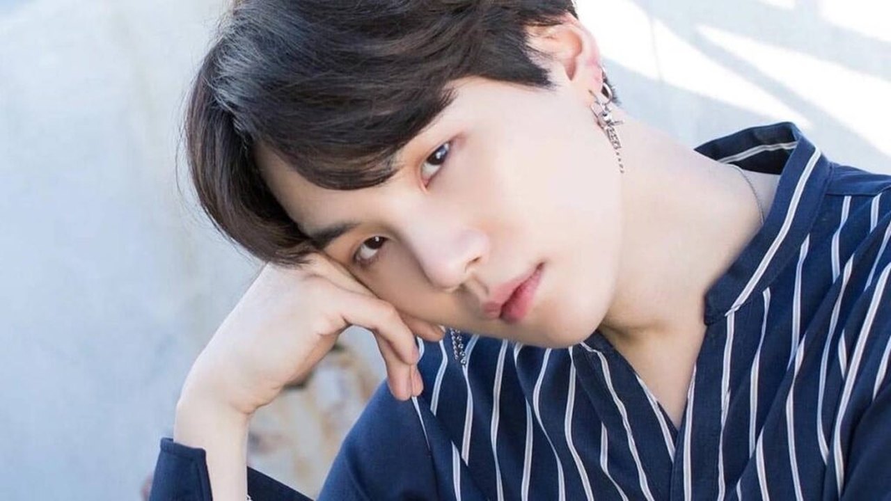 Suga, do BTS, é o 3º membro do grupo a iniciar serviço militar na Coreia do Sul