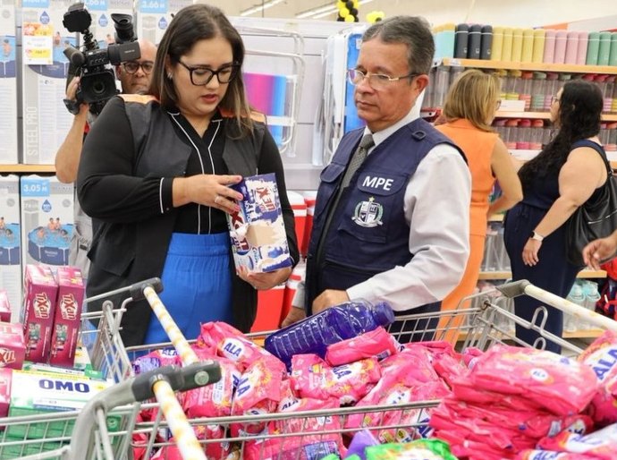 MPAL e Procon desencadeiam fiscalização em supermercados contra falsificação de sabão em pó