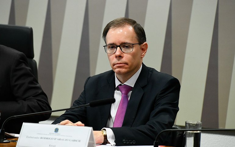 Indicação para embaixada no Kuwait é aprovada no Plenário