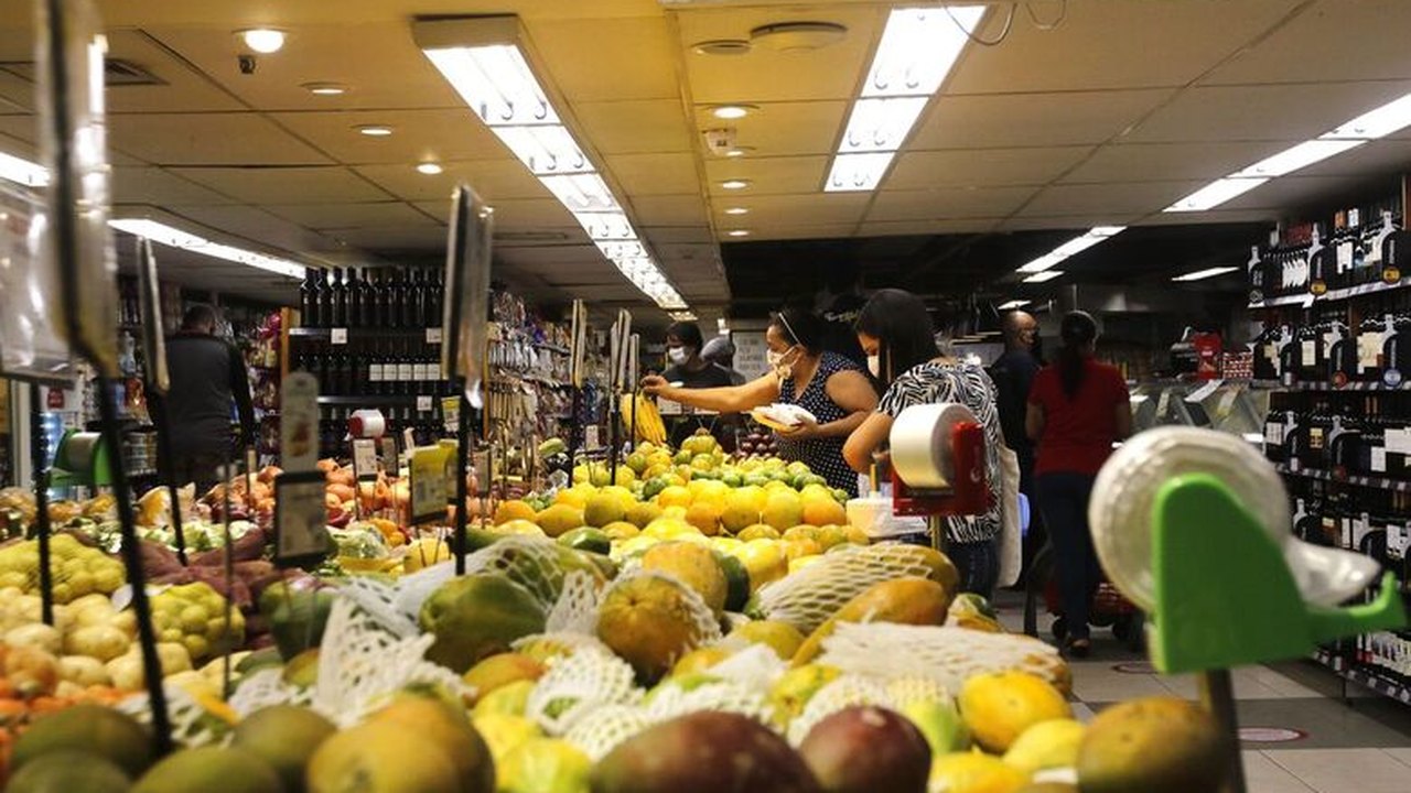 Itens da ceia de Natal têm diferença de preço de 124,72%
