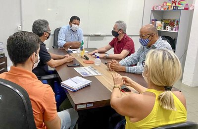 Prefeitura de Palmeira dos Índios antecipa feriado de Tiradentes a pedido do comércio
