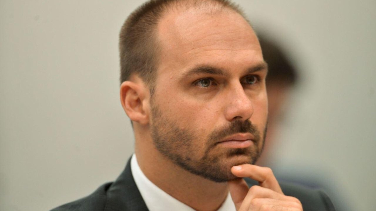 Eduardo Bolsonaro sob investigação internacional: STF convoca diplomatas brasileiros nos EUA