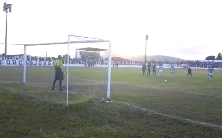 CSE vence fora de casa primeira partida da final da segundona; 2 a 1 no Zumbi