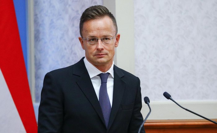 Chanceler da Hungria reafirma posição de Budapeste de não recusar energia russa Chanceler da Hungria reafirma posição de Budapeste de não recusar energia russa
