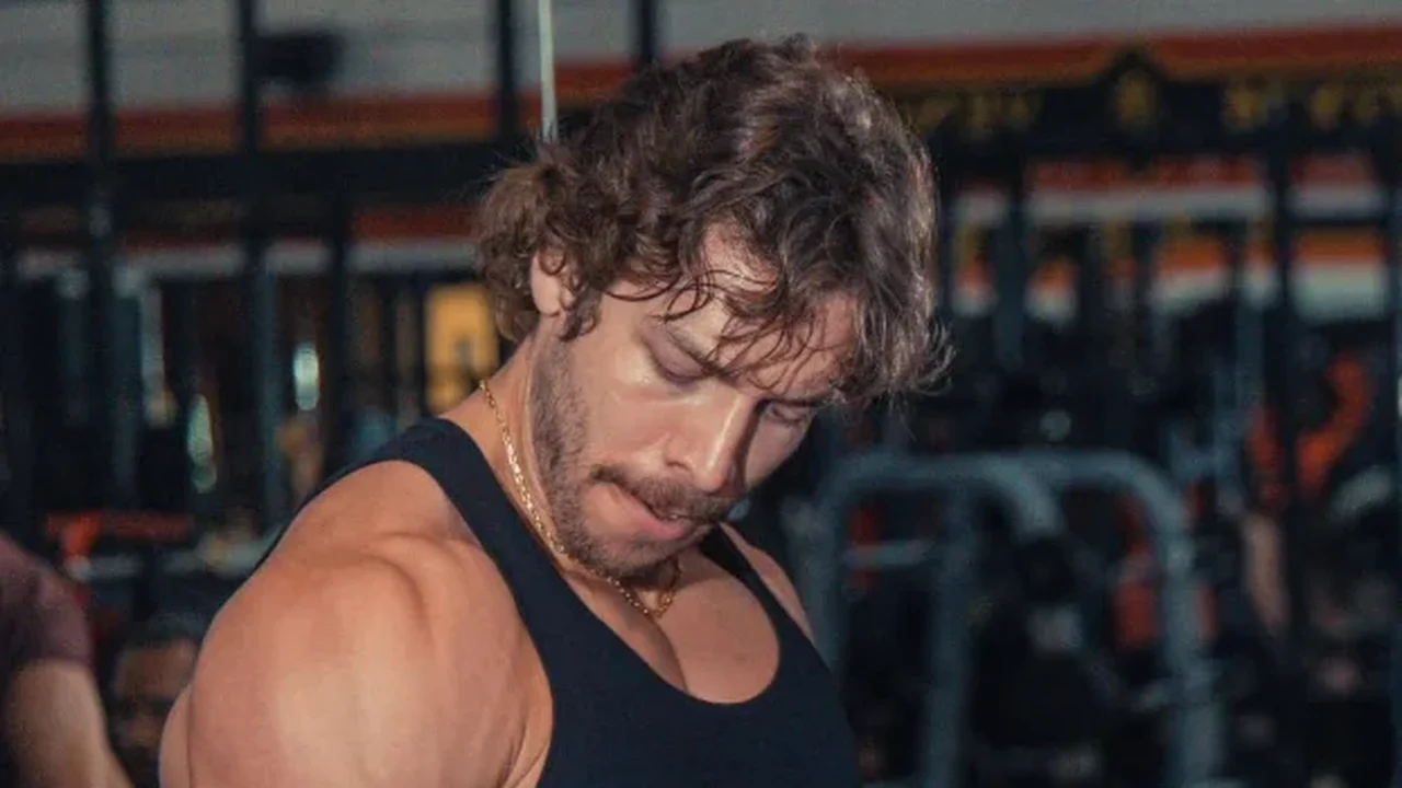 Quem é Joseph Baena, filho de Arnold Schwarzenegger que se profissionalizou como fisiculturista