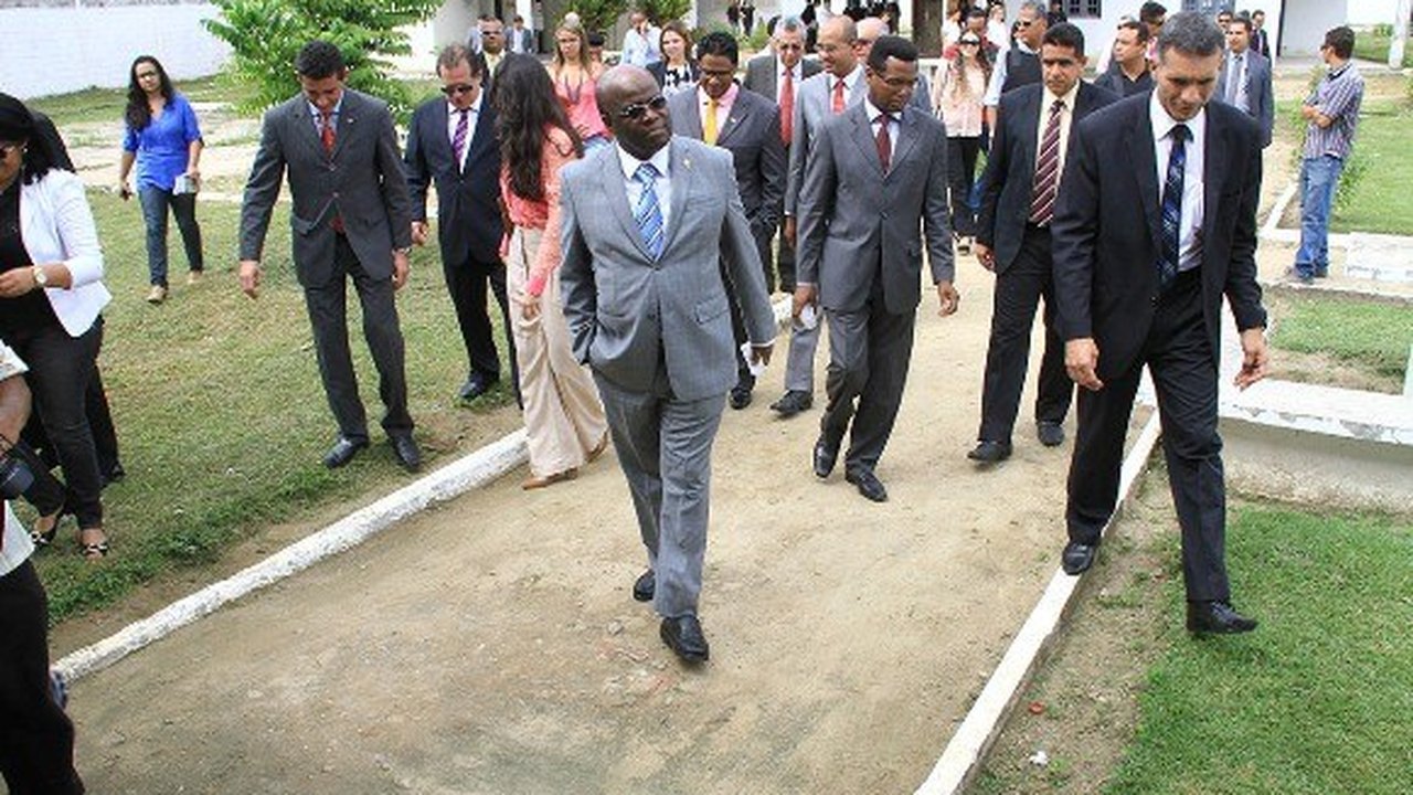 Defensoria Pública acompanha Joaquim Barbosa em visita a UIM