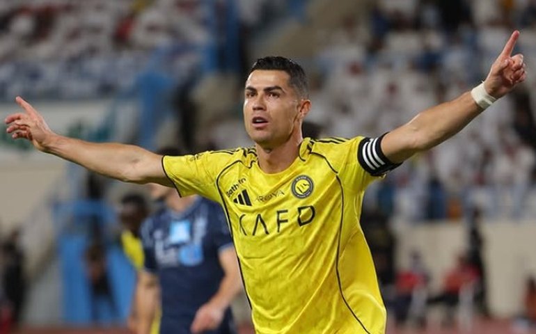 Cristiano Ronaldo chega a 969 gols e se aproxima da marca histórica de 1.000