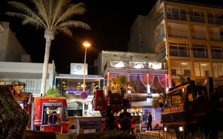 Desabamento de restaurante deixa 4 mortos e dezenas de feridos em Maiorca, na Espanha