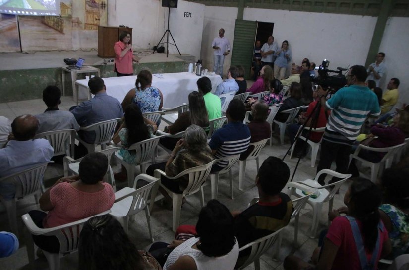 Prefeitura de Arapiraca apresenta projetos para o bairro Canafístula