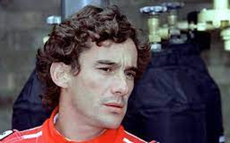 Senna 30 anos: médico que socorreu piloto brasileiro diz que barra de suspensão não foi a causa da morte