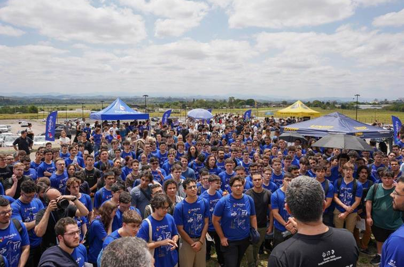 Com prova no padrão ITA, simulado gratuito ajuda candidatos a avaliar desempenho na reta final de preparação