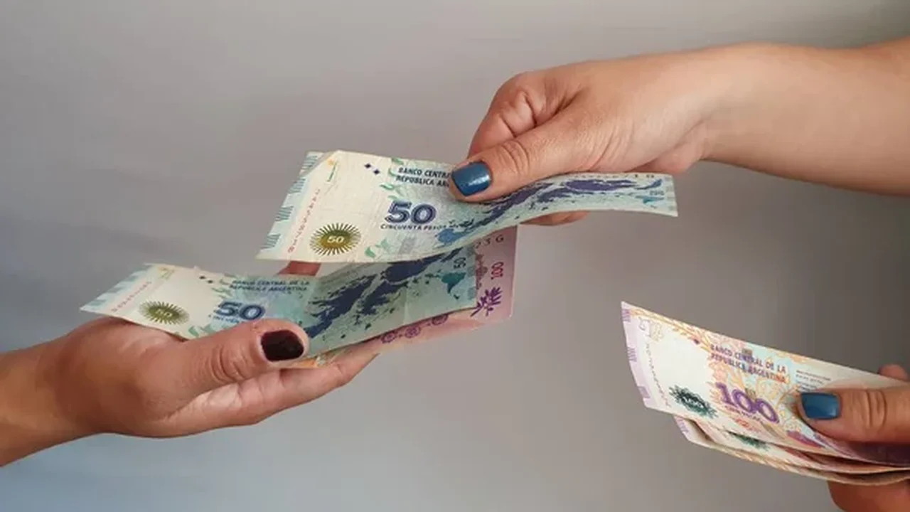 Argentina intervém no câmbio pelo 3º dia e já vendeu mais de US$ 300 milhões, estima mercado