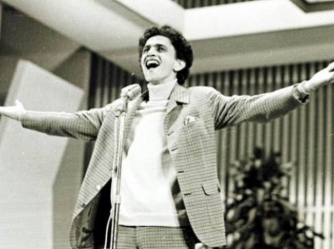 Festivais da música nacional são relembrados no programa Aplauso