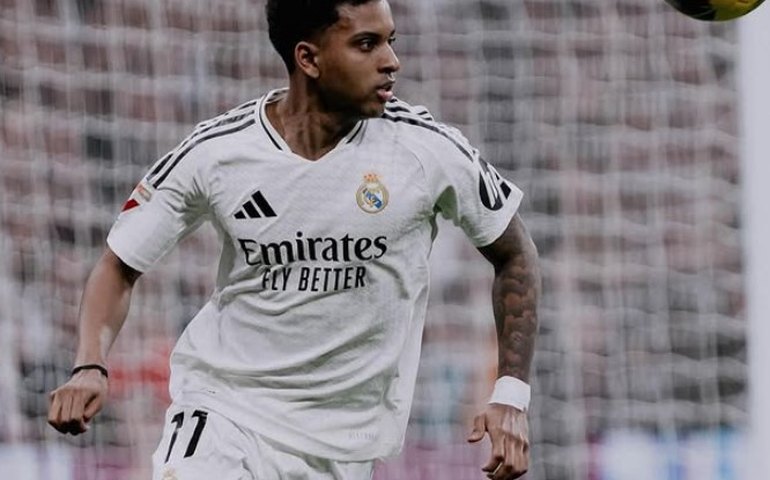 'Tenho certeza de que voltarei mais forte, me dedicando como sempre fiz', diz Rodrygo, fora da Copa por lesão