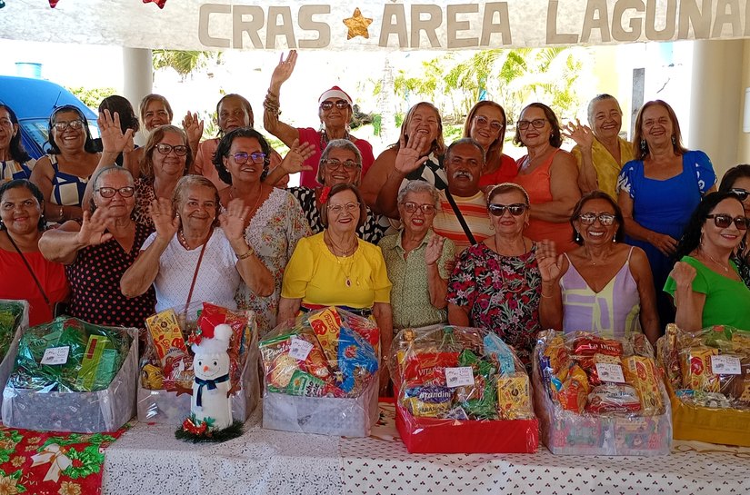 Serviço de Convivência comemora mais um ano de atividades com festa para usuários