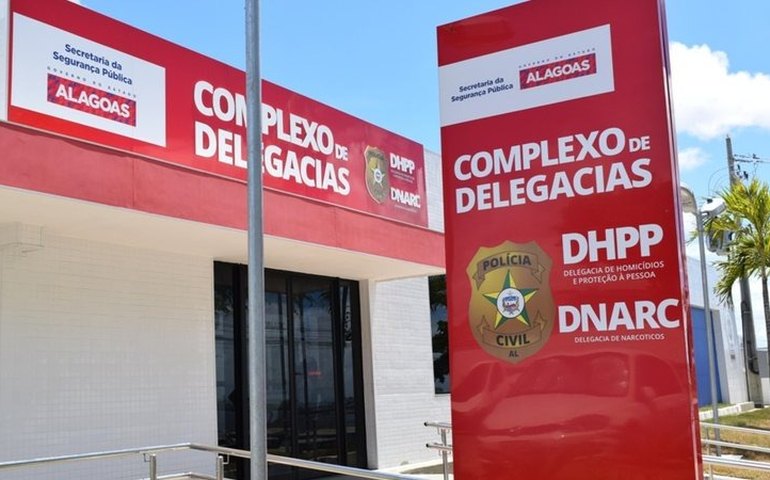Polícia Civil prende faccionado acusado por crimes de homicídios ocorridos em Maceió