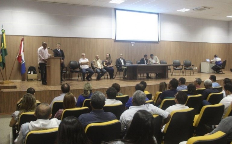 Regularização do transporte escolar é tema de audiência pública no Detran/AL