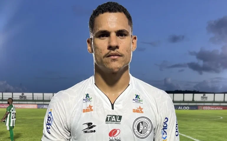 ASA age rápido nos bastidores, supera CRB e encaminha compra em definitivo do artilheiro Alex Bruno