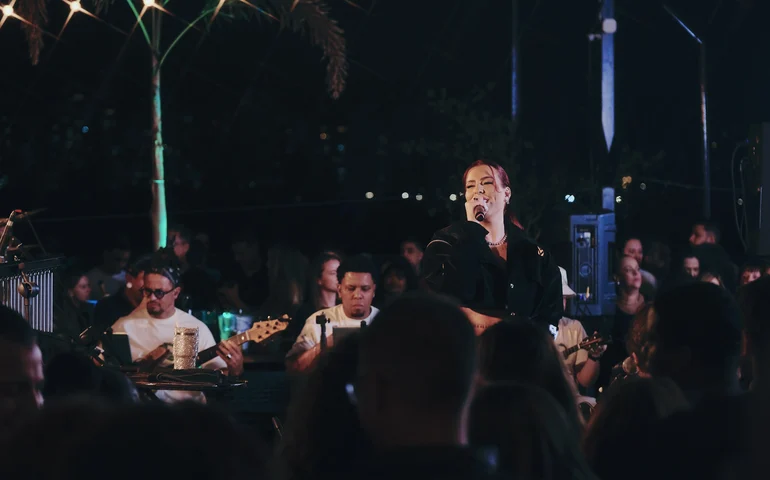 Batucada da Ana Clara chega ao Paraná neste próximo domingo e desembarca em Ponta Grossa com Dudu Nobre