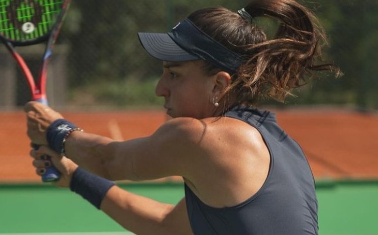 Tenista Ingrid Martins conquista título de duplas do WTA  de Mérida