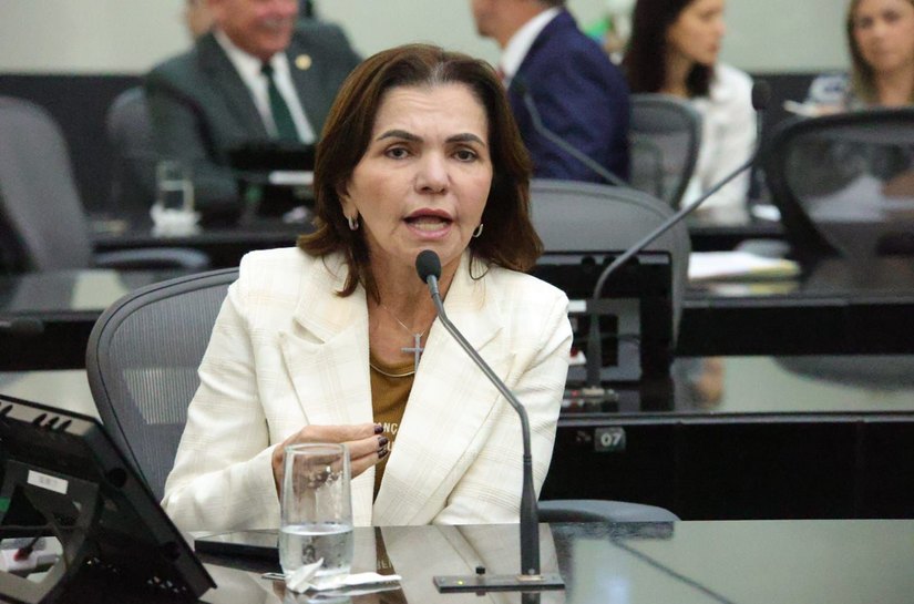 Ângela Garrote endurece críticas, expõe “turismo político” e cobra ação imediata sobre crise no Hospital Regional, em Palmeira