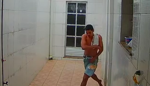 Suspeito de roubos invade casa, é detido e foge de viatura policial em Aquidabã