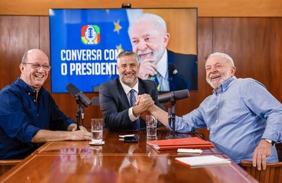 Sucesso do Desenrola superou expectativas, diz presidente Lula
