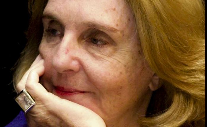 Lya Luft, de 83 anos, morreu em decorrência de um câncer de pele Lya Luft, de 83 anos, morreu em decorrência de um câncer de pele