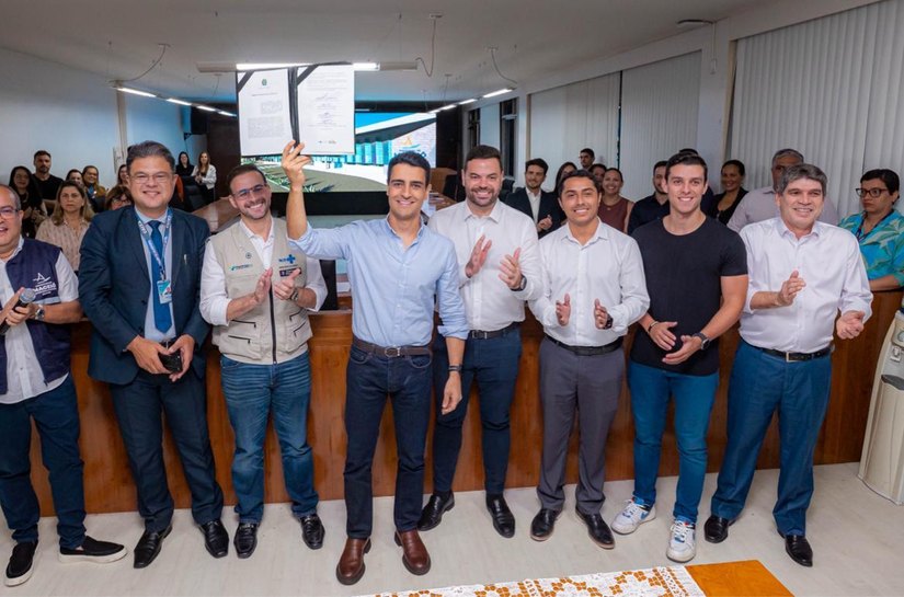 Prefeito JHC assina Termo de Compromisso para construção de Policlínica na parte alta de Maceió