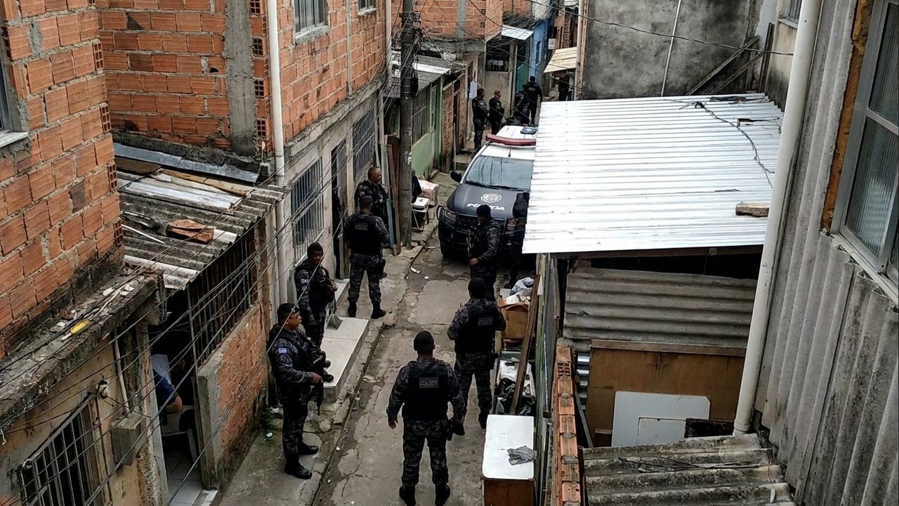 Preso na Maré, suspeito de integrar rede de abuso sexual infantil usava área do TCP como refúgio, diz polícia