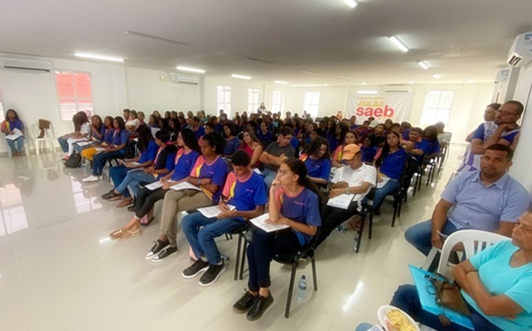 Semed de Traipu conclui com sucesso etapas do 2º aulão preparatório para o Saeb