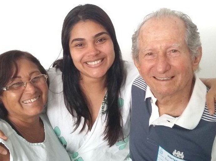 Emoção e surpresas marcam visita dos primeiros diretores da Santa Mônica