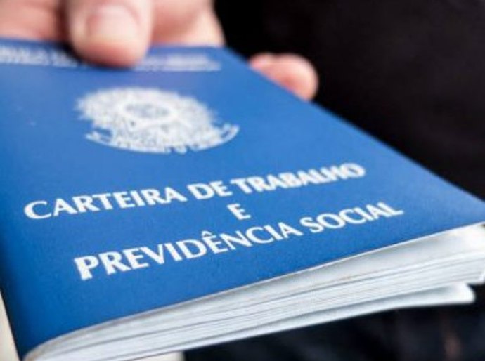 Sine Maceió suspende emissão e retirada de carteiras de trabalho