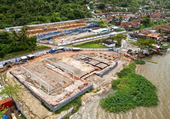 Construção do Centro de Apoio a Pescadores avança nos Flexais