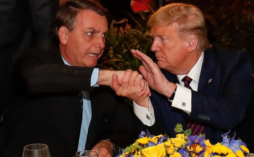 Moraes nega pedido de Bolsonaro para participar da posse de Trump