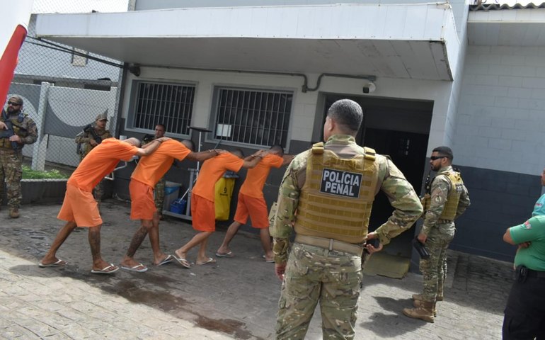 Operação transfere 175 reeducandos e impede ações de facções criminosas no sistema prisional