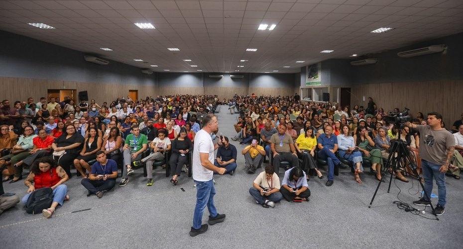 Renan Filho defende ampla frente política para as eleições de 2026
