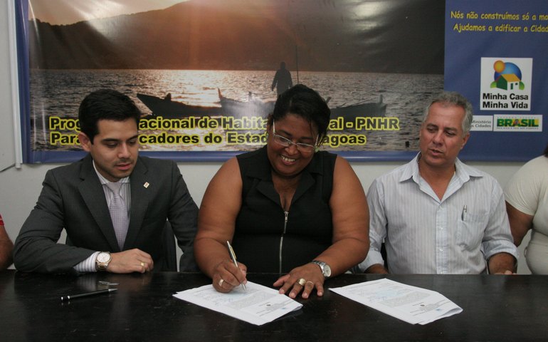 Pescadora assume Federação dos Pescadores de Alagoas