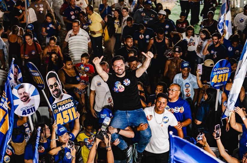 Chico Filho recebe apoio de multidão na Zona Sul