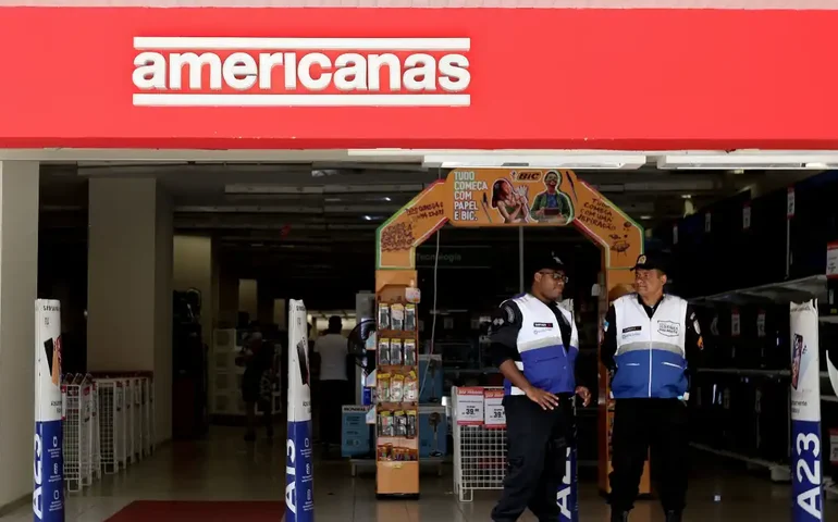 Prejuízo da Americanas em 2023 é de R$ 2,27 bi e, no 1º semestre de 2024, fica em R$ 1,4 bi